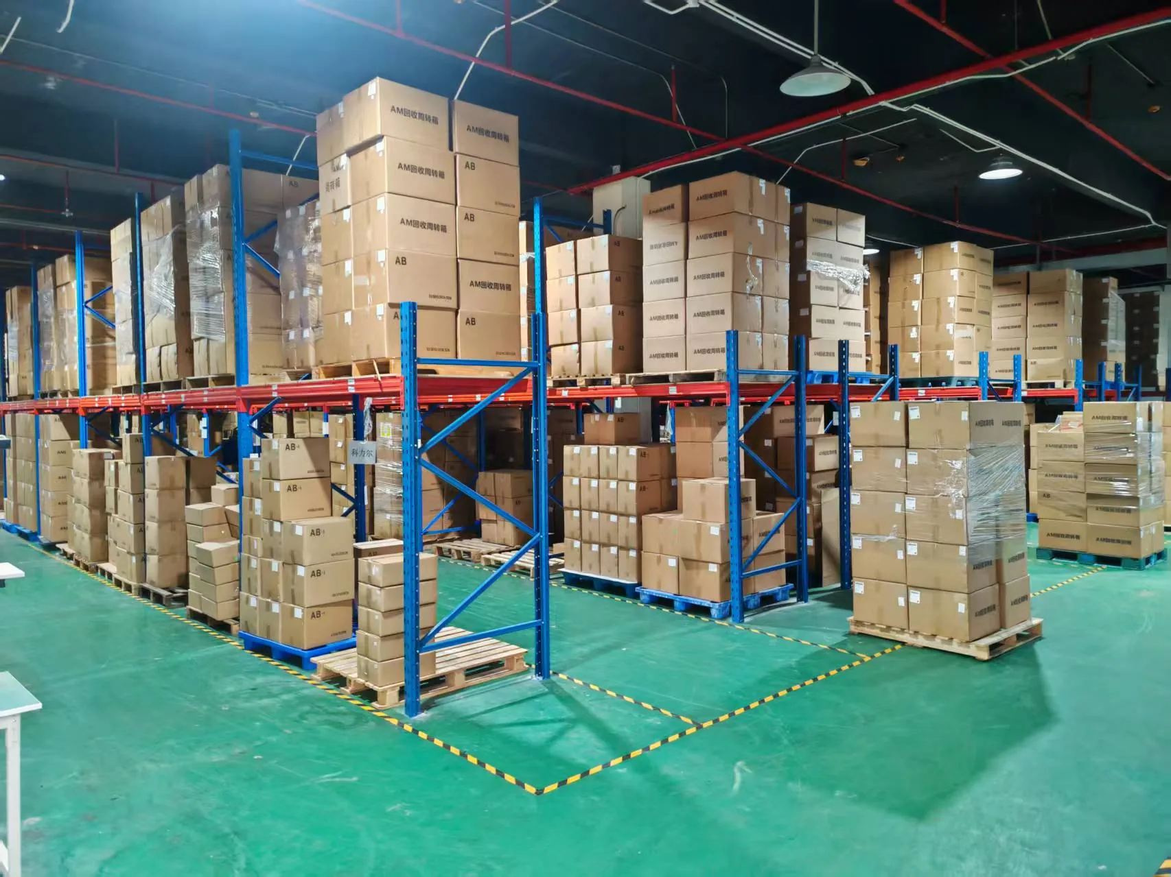 Partner warehouse with finished-goods storage